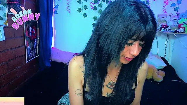 Roxanbunny1 webcam