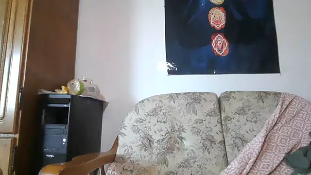 ExquisiteMature webcam