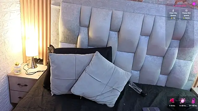 AndreinaLopezz webcam