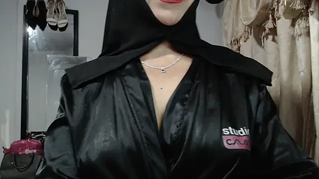 nadia__abaud webcam