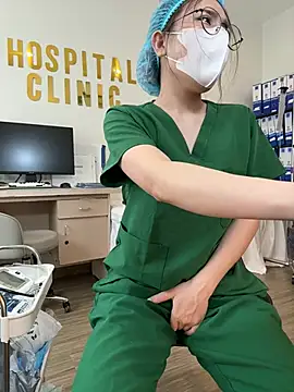 secretly_masturbating Live Web Cam Show