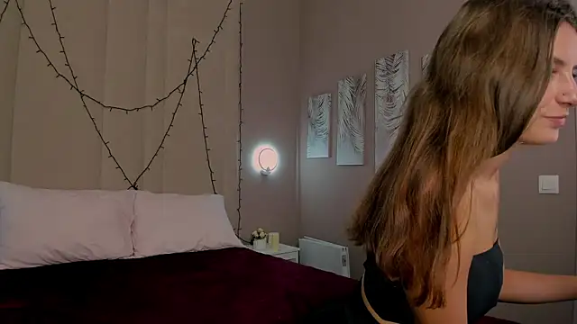 Lola_lovesss webcam
