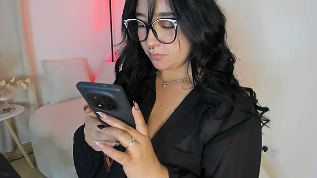 Miss_Loise webcam