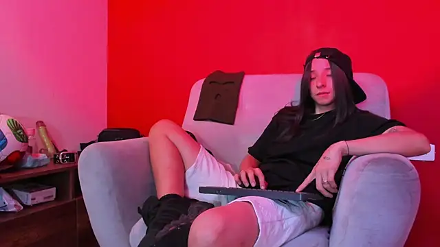 victoria_zaenzz webcam