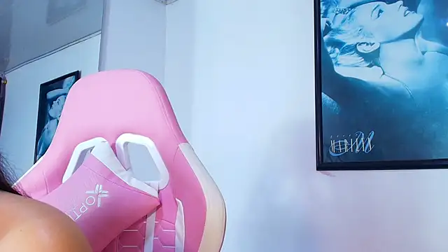 GraceWallace_ webcam
