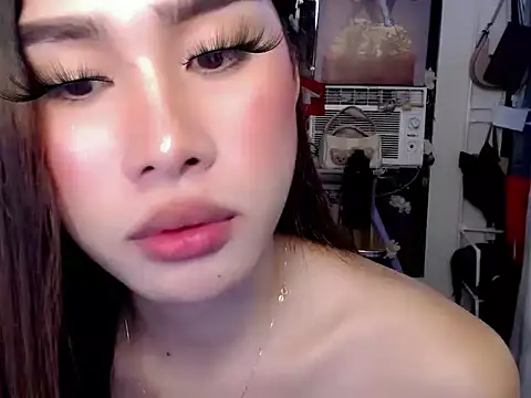 Princessaprilxxx live cam on StripChat