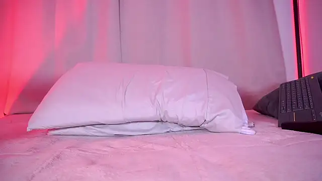petitevictoria webcam