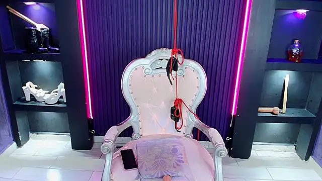 MrEbonybdsm webcam