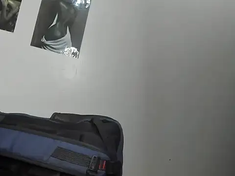 tinydolll webcam