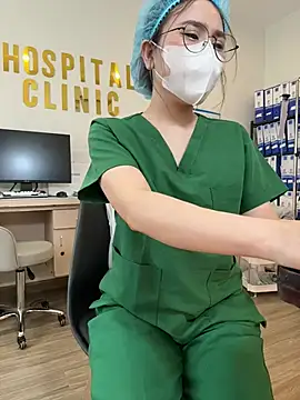 secretly_masturbating Live Web Cam Show