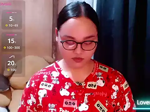 _Lylia webcam