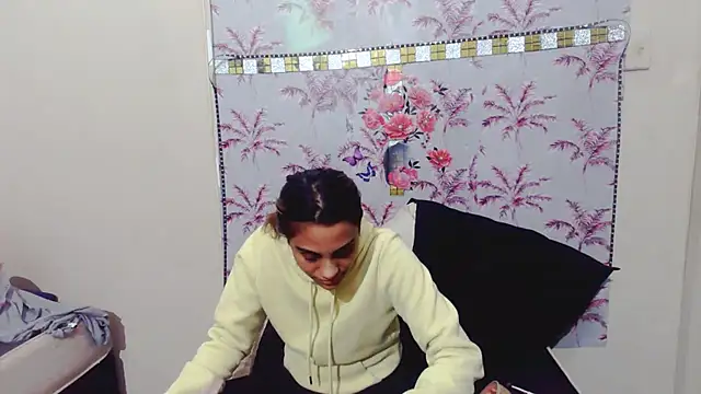 Luscious_Lexy webcam