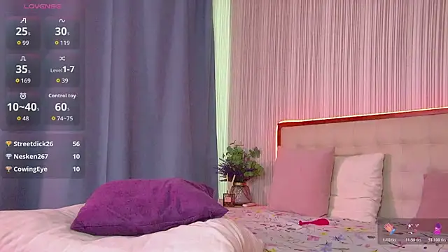 RubyValen live cam on StripChat