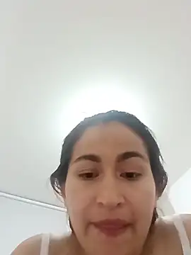 Carolina_Velez_pm webcam