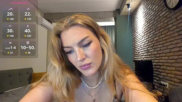 fifteenpoem webcam
