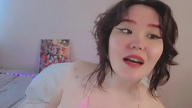 tsunade_chan webcam