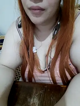 Madam_bezzzoul webcam