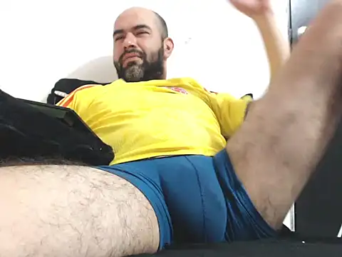 hairyandbigmann webcam