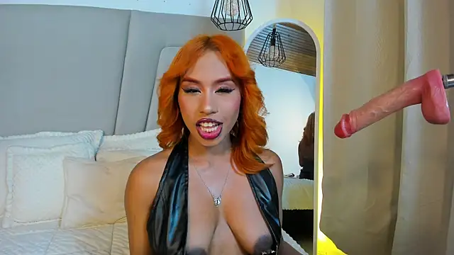 Nicole_Brown1126 webcam