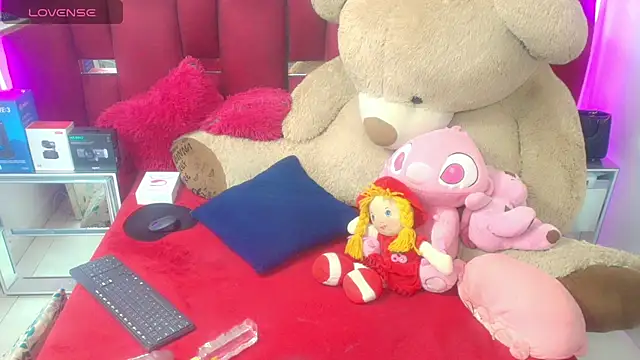 Ginna_doll webcam