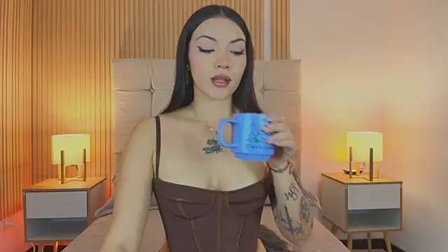 Baby_Venuss webcam