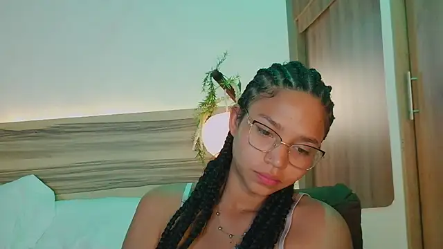 Evalune_ webcam