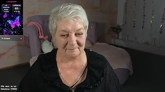 Poppy_Pulse webcam