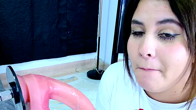 LizzyOlsen webcam