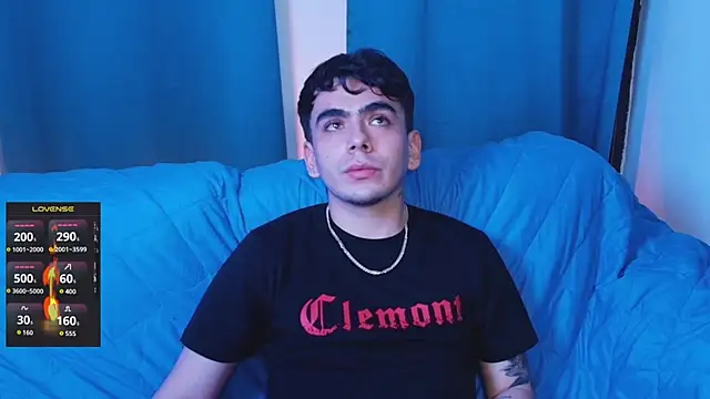 adonisZafiro webcam