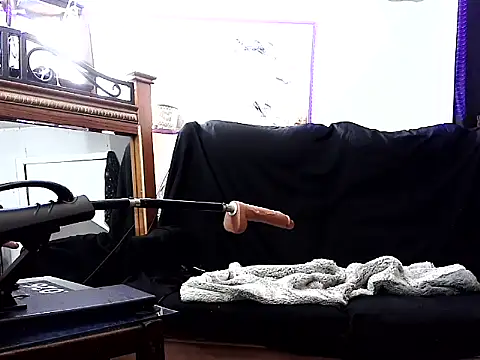 Genevieve143 webcam