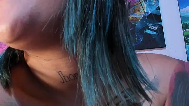 Mila_nixon02 webcam