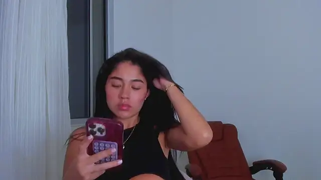 AriaMontgomery webcam
