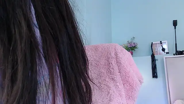 Emerald_gh webcam