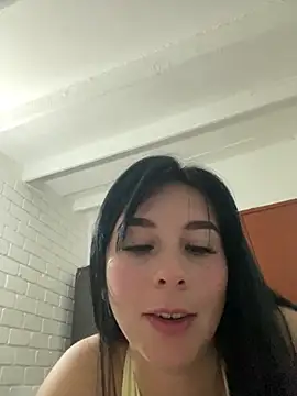 sweet_miaa24 webcam