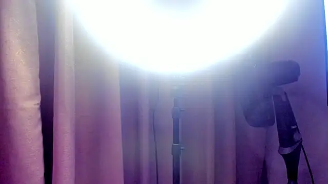 hellzel_moon webcam