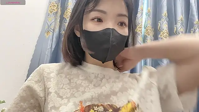 Ryo-Jisoo webcam