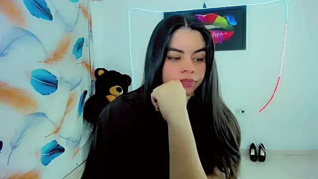 maddison_ivannova webcam