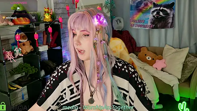 Candy-yeah webcam