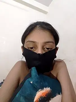 pooja_riya webcam