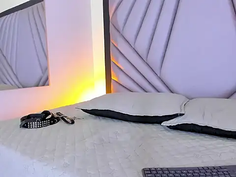 Yoss_Kink webcam