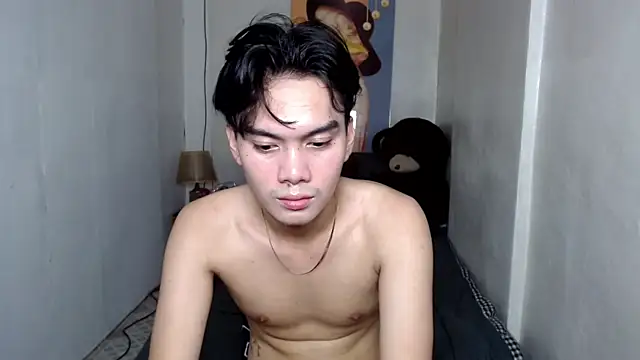 asian_cale webcam