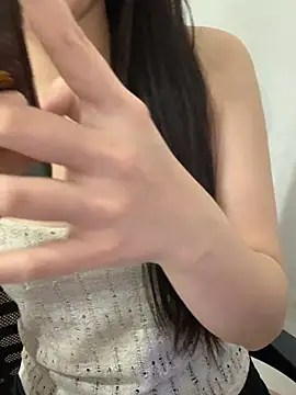 Lilie22 webcam