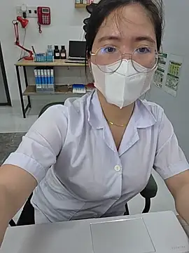 HinaLovely webcam