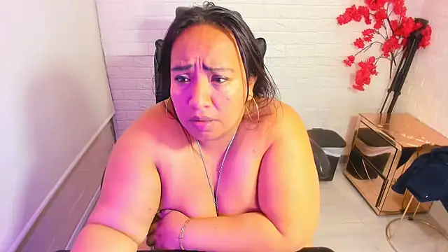 Shara_Oz webcam