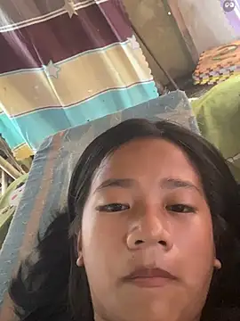 bubblykate20 live cam on StripChat