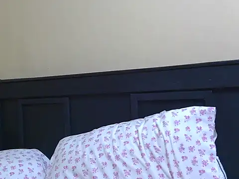 kinkydolll webcam
