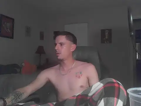 latinosatiro94 webcam