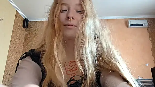 KateVibe_01 webcam