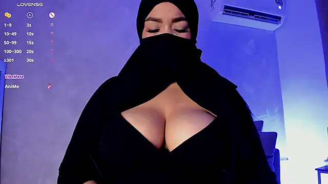 thaira_aly webcam