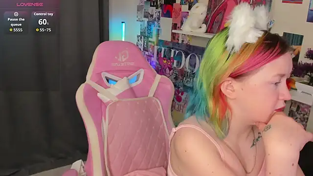 Sara_Robinson webcam